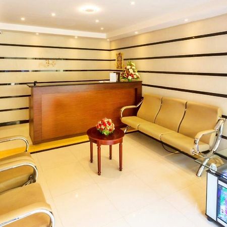 Genx Kr Inn Manyata Bengaluru Zewnętrze zdjęcie